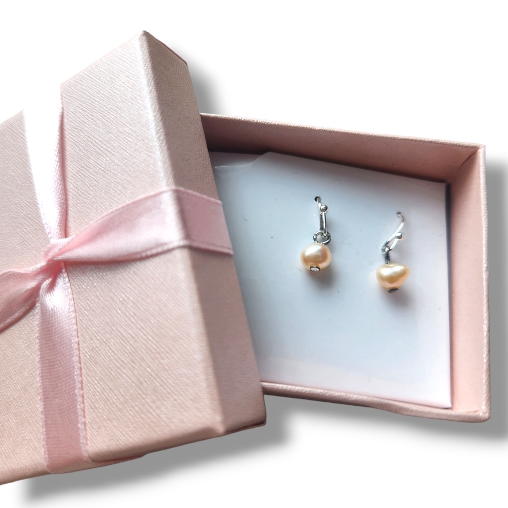 Freshwater Pearl Earrings